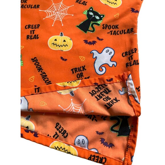 Halloween Spooky Scrub Top Medical Nursing Uniform Print Cats Ghosts Pumpkins - Picture 8 of 8